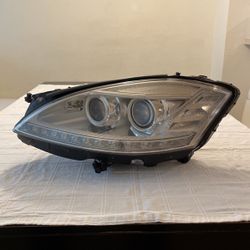 Mercedes Benz S550 Head Light 2010-2013 Driver Side