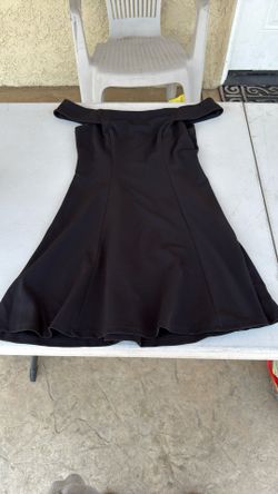 Juniors Black Dress Size 5