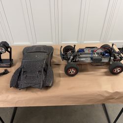 TRAXXAS 2WDR RC Truck