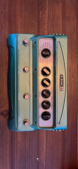 Line 6 DL4 Delay Modeler Guitar Pedal