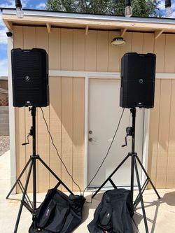 Mackie SRM 215