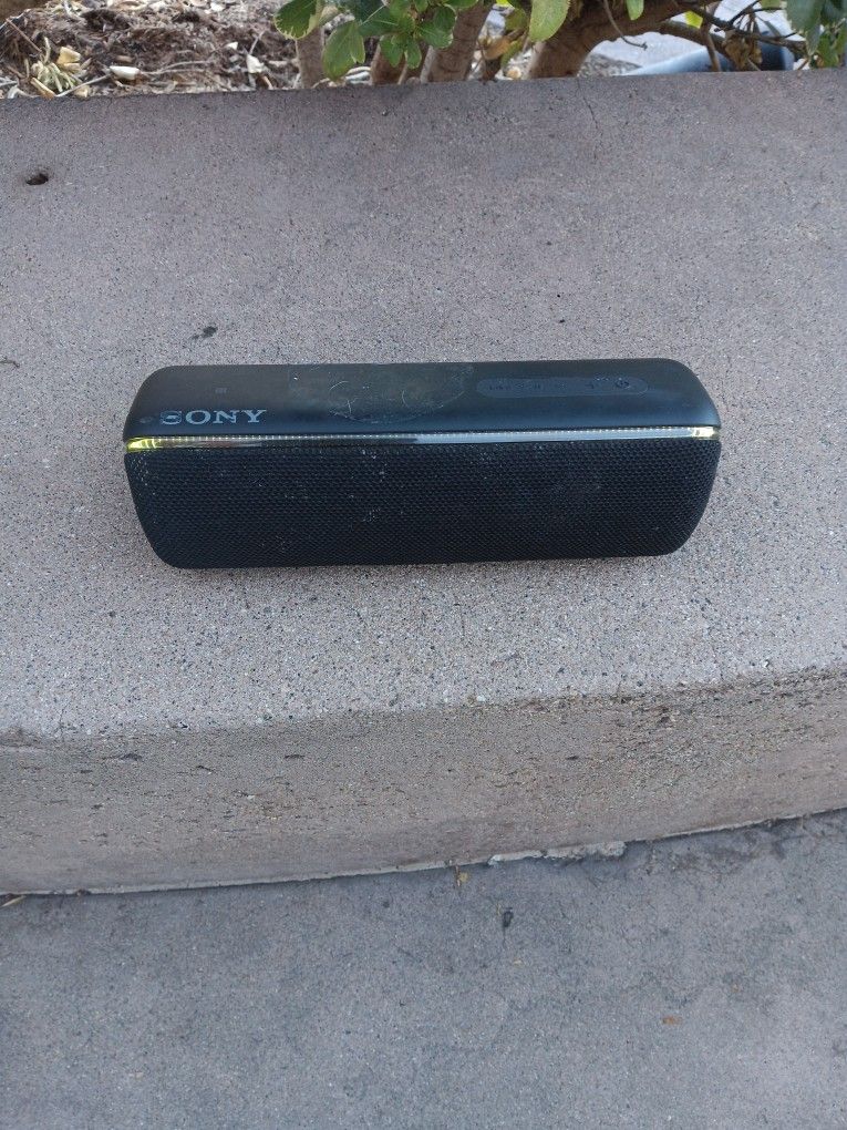 Sony Bluetooth Speaker Model No.srs-xb32