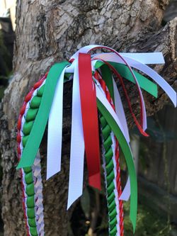 Customized 3 Color Graduation Lei (Choose your 3 colors) - Pictured: Red, White, & Green - Perfect for Mexican Pride and Heritage Representation