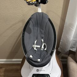 Mamaroo 4Moms 4 Multi Function Sounds And Rocker