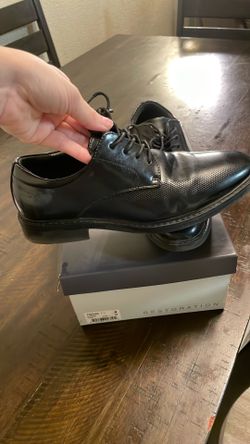 Black dressy shoes