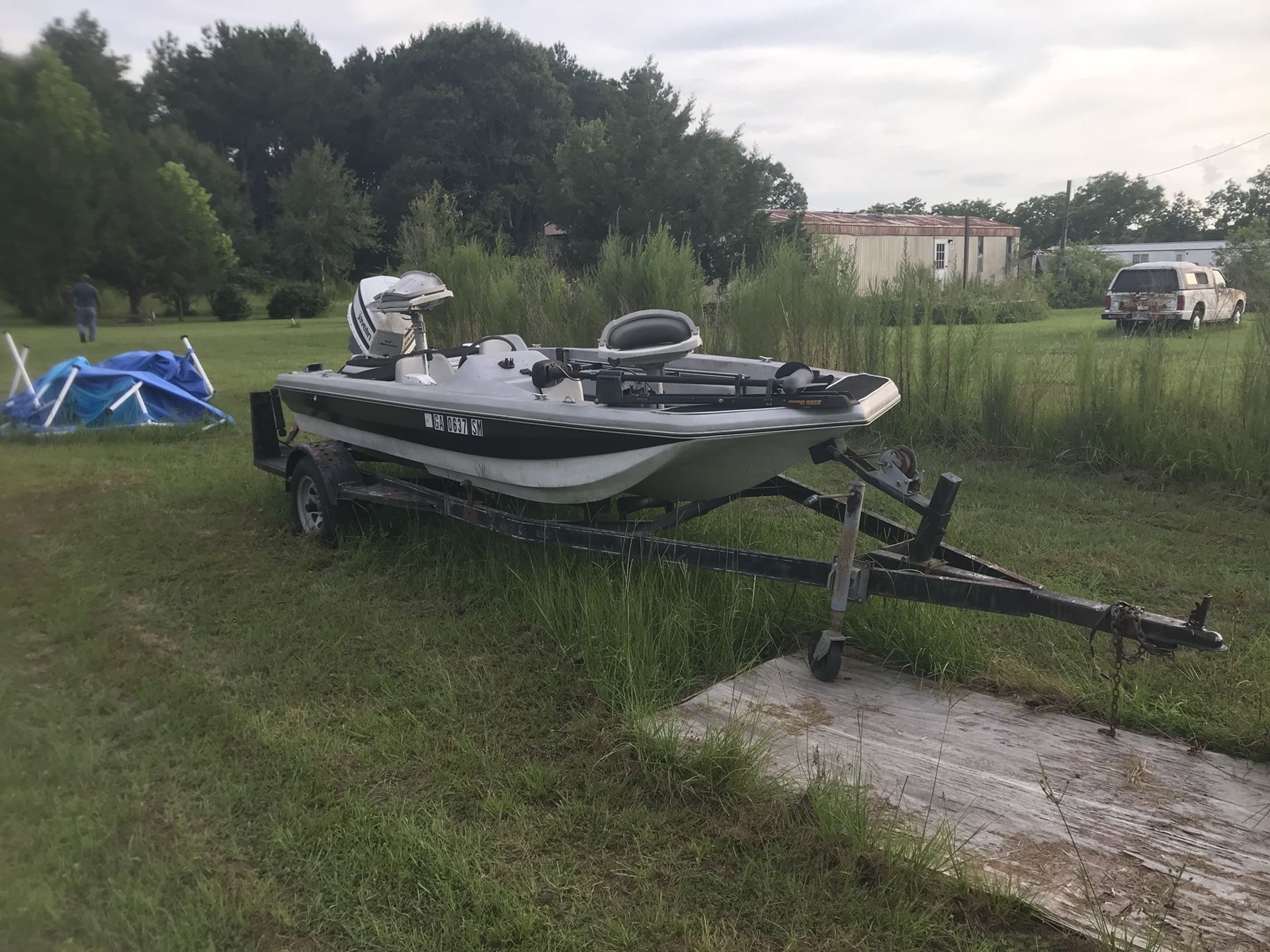 Tennessee v boat