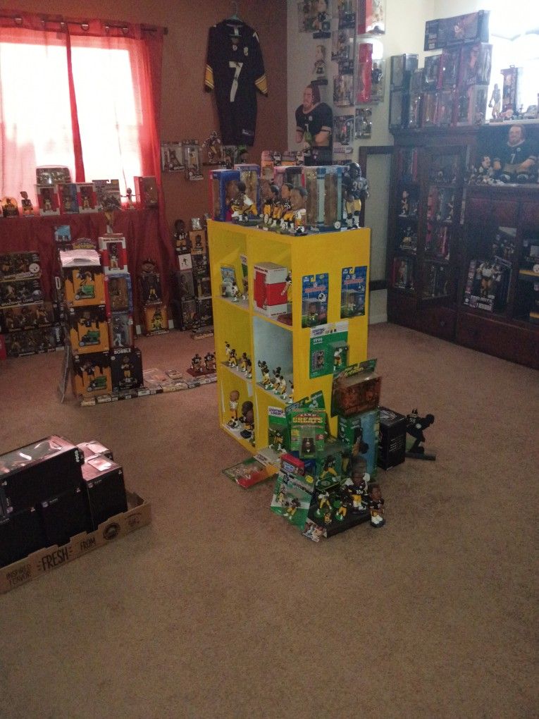 Pittsburgh Steelers Penguins Pirates Bobbleheads And Figures And More