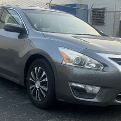 2015 Nissan Altima 