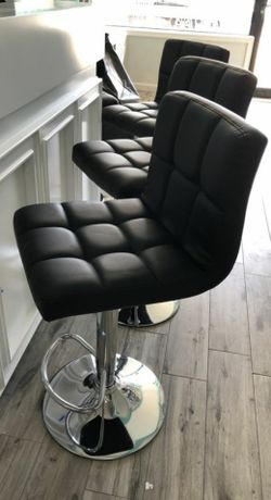 New bar stools in box/ adjustable barstools 2 for 150