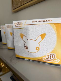 Pokemon 30th anniversary Etb