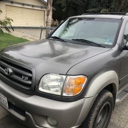 Toyota Sequoia