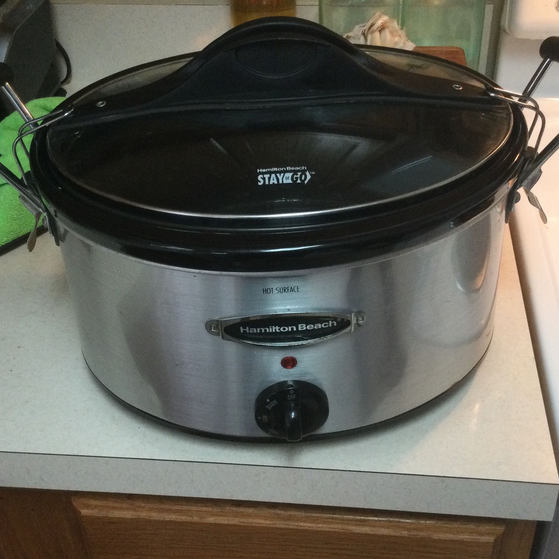 Big crockpot for Sale in Riverview, FL - OfferUp