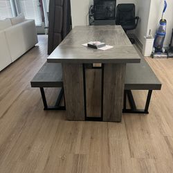 Dining Table With Bench Seating 