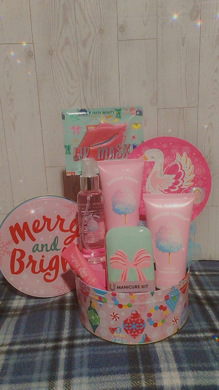 Christmas Gift Baskets