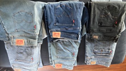 LEVIS