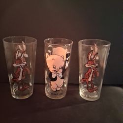 Looney Toons/Pepsi Glasses 