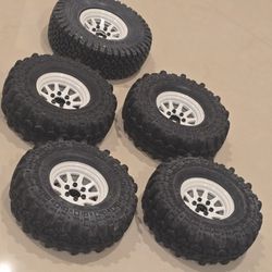 Pro-Line Super Swamper TSL 4.30 (Discontinued) + RC4WD Wheels & Rings + Brass – Premium Scale Set
