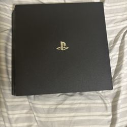 PlayStation 4 Pro 2 Controllers 1 TB - Great Condition