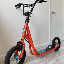 Mongoose Trace Air Scooter