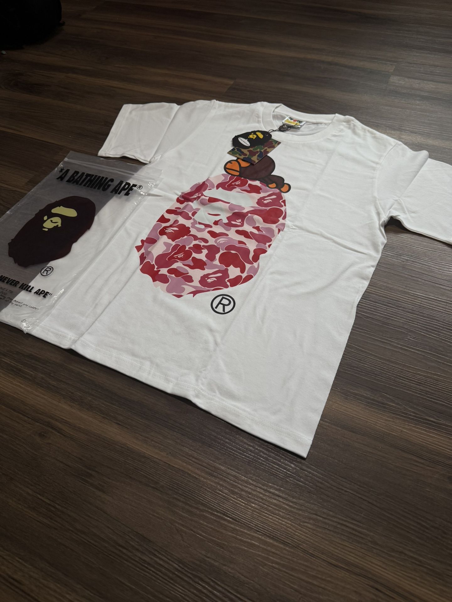 BAPE TEE SHIRT WHITE PINK CAMO PRINT