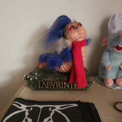 Labyrinth Worm Statue