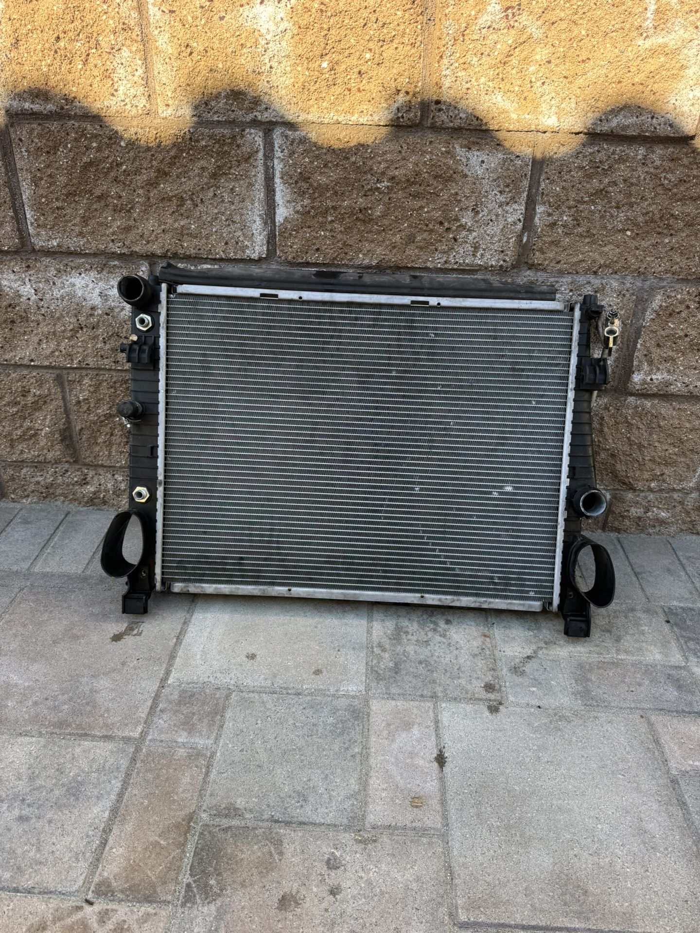 Mercedes Benz SL500 R230 Radiator