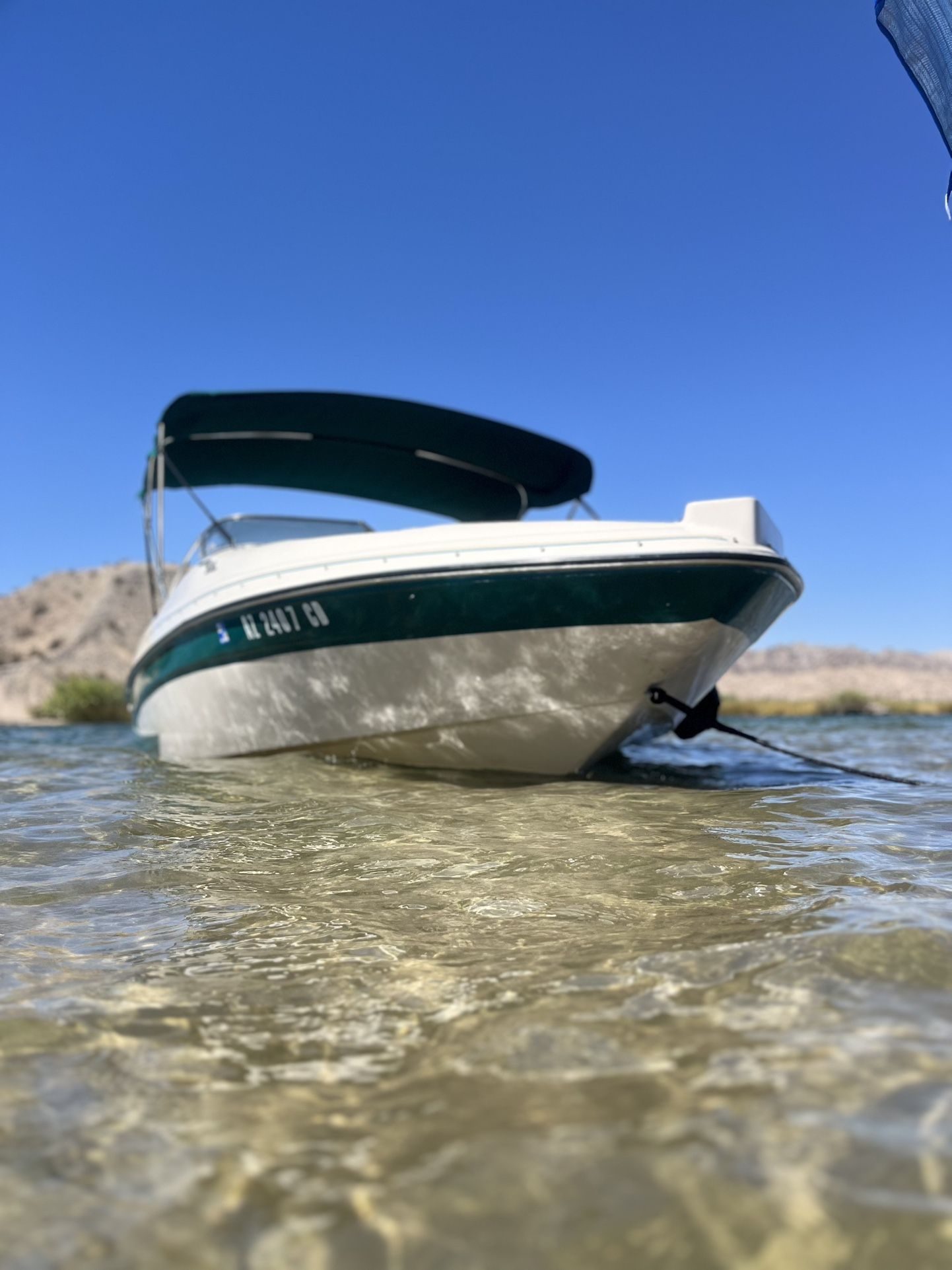 2000 Glastron Gx205