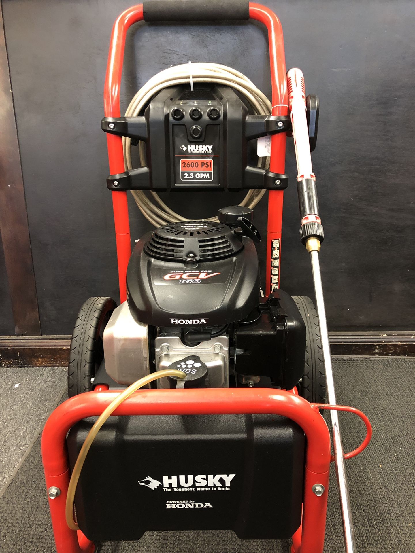 Husky 2600 PSI Pressure Washer with Honda Motor for Sale in Turlock, CA