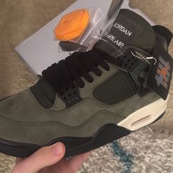 Jordan 4 Undefeateds