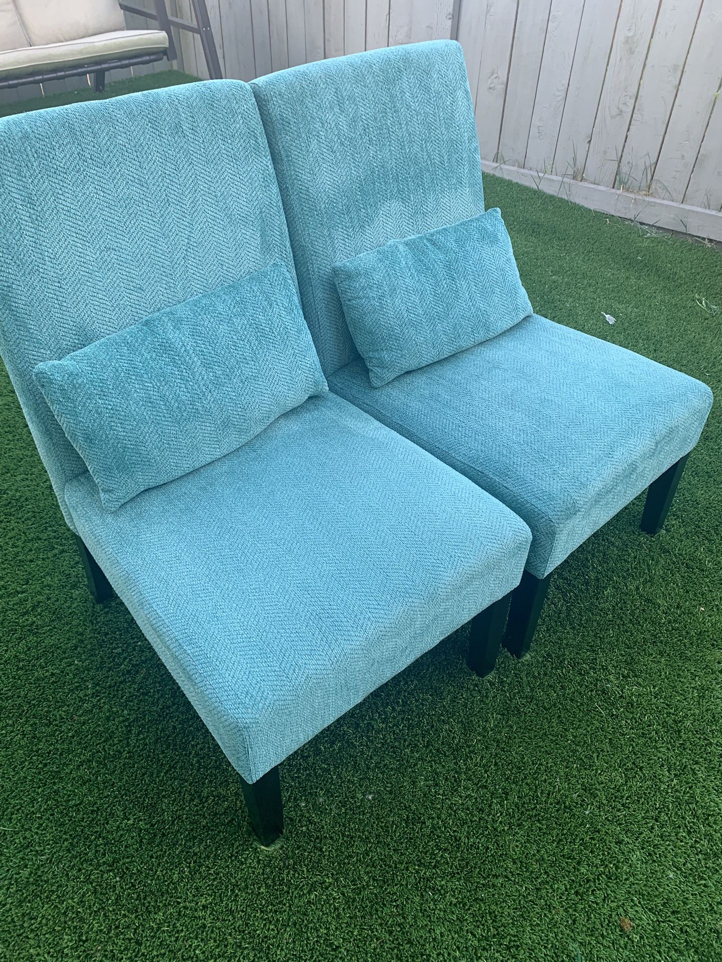 Accent Chairs