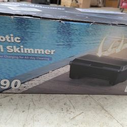 Y90 Robotic Solar Pool Skimmer with APP Support, 24/7 Cleaning, Dual Charging Modes, Smart Obstacle Avoidance, Ideal for Most Swimming Poo