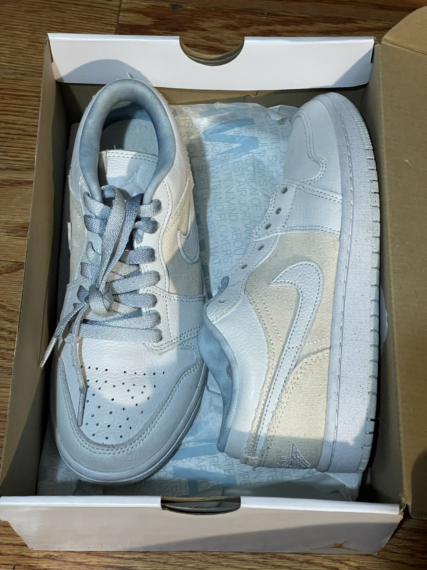 Wmns Air Jordan 1 Low SE