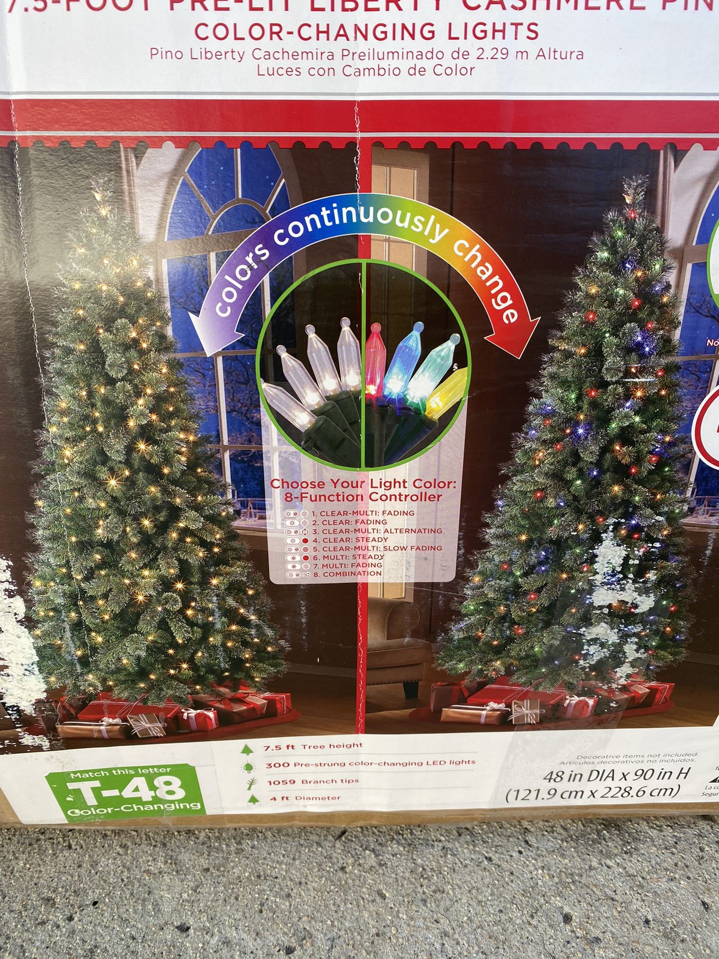 Like New-Christmas tree 7.5 ft- pre-lit cashmere pine LED color changing