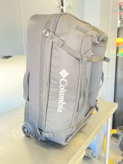 Columbia Rolling Suitcase