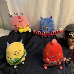 Vintage Happy Monster Band. 4 Plush Toys