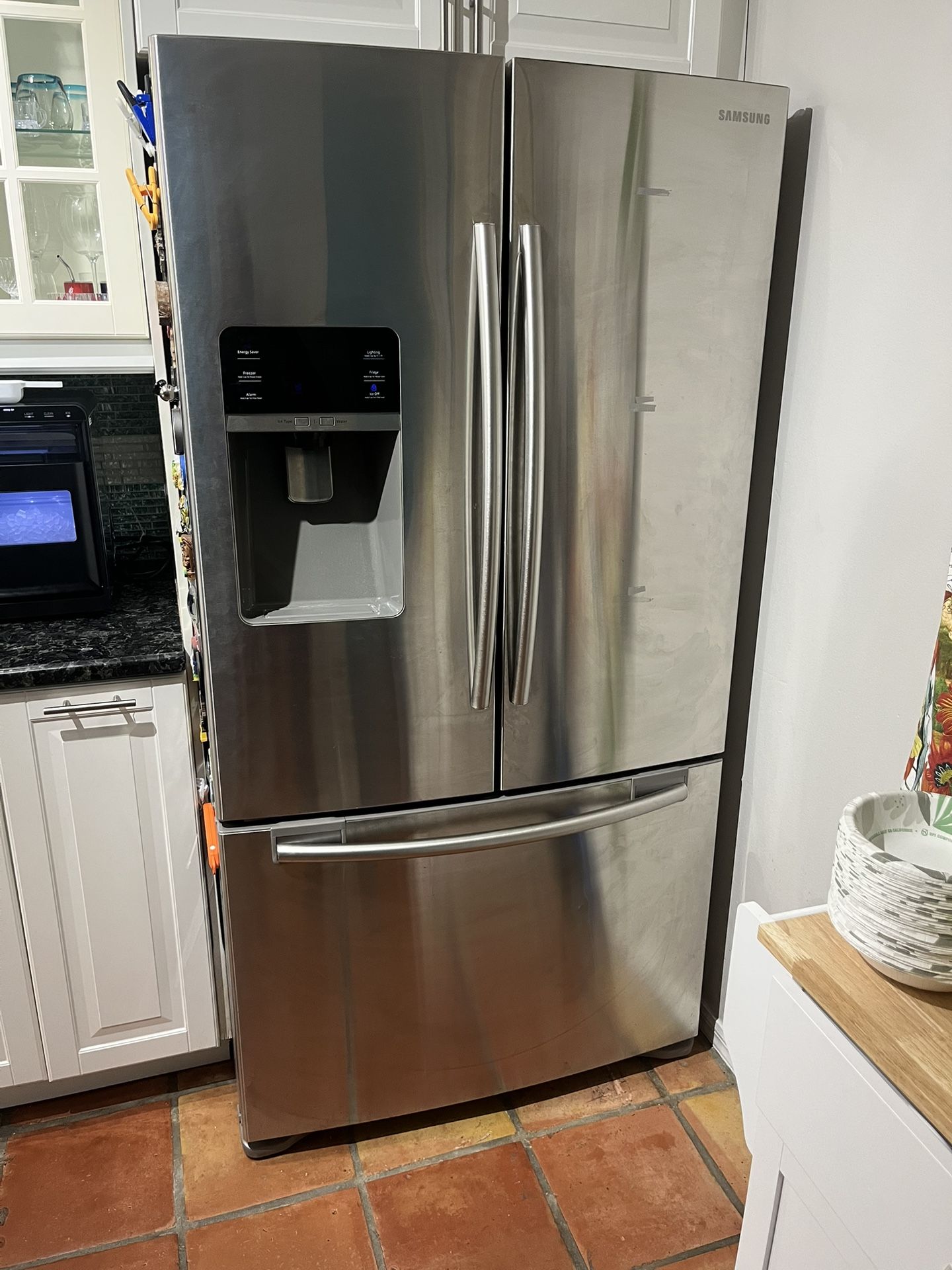 Refrigerator