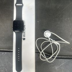 Apple Watch - 44mm