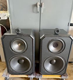 Vintage Ohms Speakers Model Cam 42