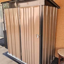 3’ X 5’ Outdoor Storage shed