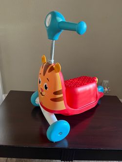 Skip Hop Kids' 3-in-1 Ride On Scooter and Wagon Toy - Daniel Tiger