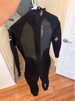 New O’Neill Women’s Reactor 3/2 Full Wetsuit Size 8 with Tags