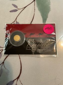 2015 AUSTRALIAN Kangaroo GOLD miniature- carded