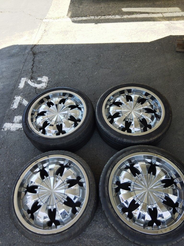 4 Used Rims And Tires 225/40zr18. 4 Or 5 Lugs