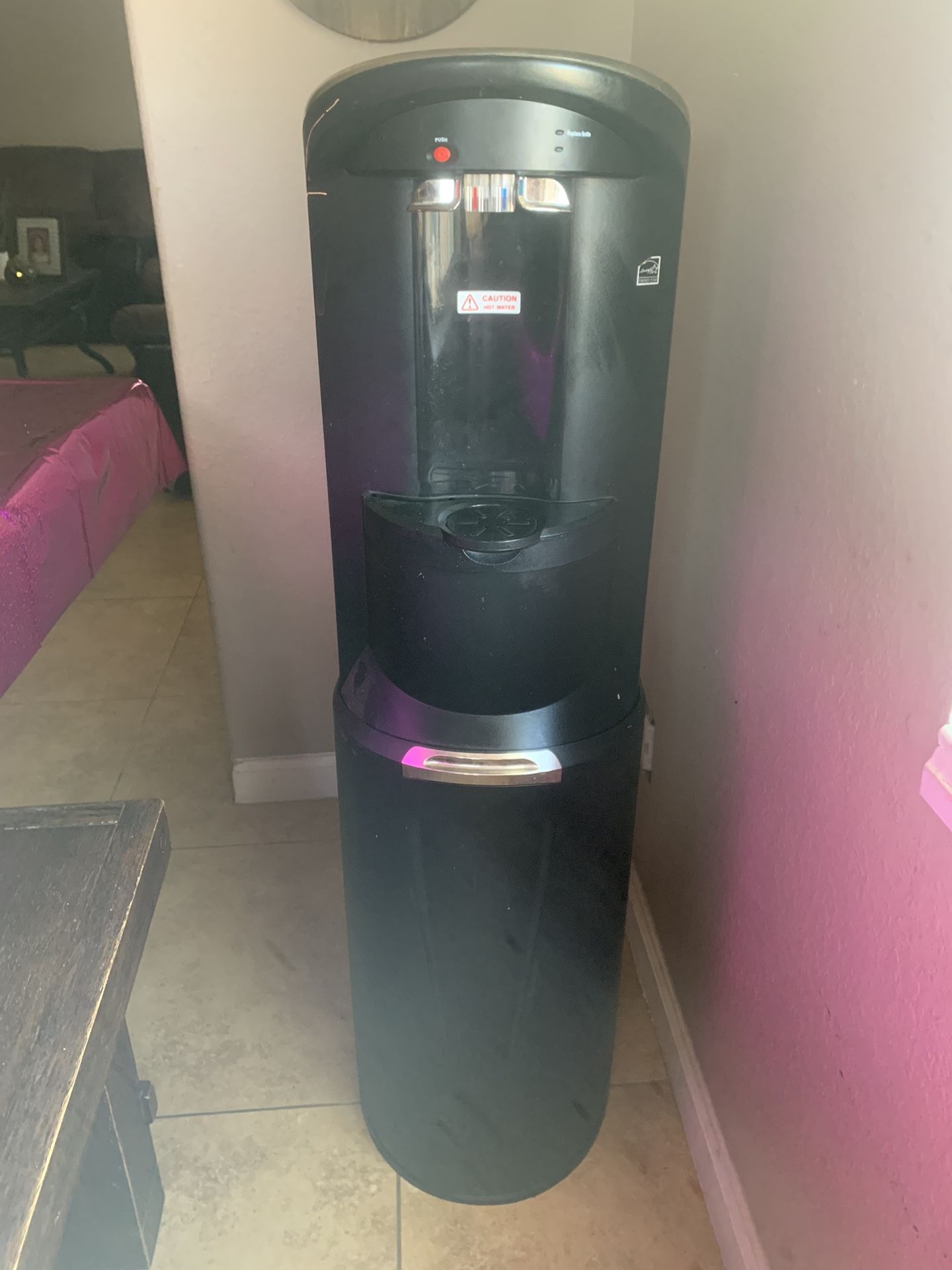 Water Dispenser 