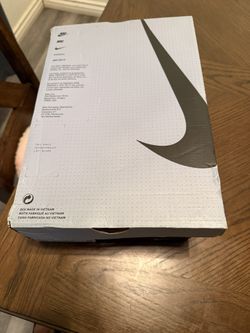 Nike Quest 3 Shield Size 11 New 