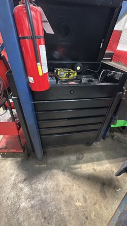 MATCO tool box
