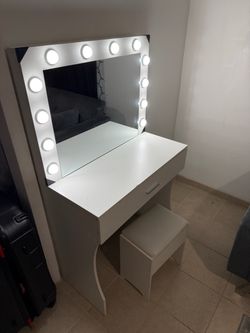 Vanity / Tocador con Espejo y Luces LED – Blanco