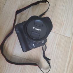 Canon 7d Mkii + Grip