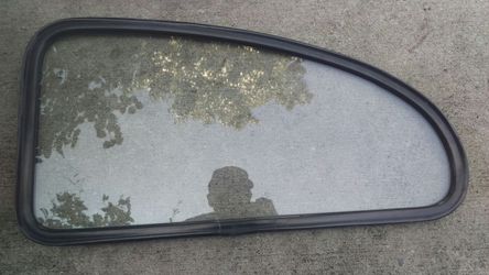 VW Bug Quarter Windows