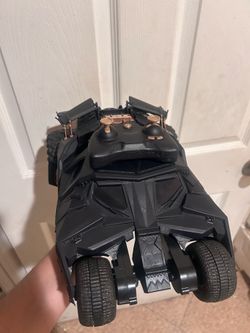 DC Comics The Dark Knight Trilogy Batmobile Tumbler RC Car Batman 1/15 Scale